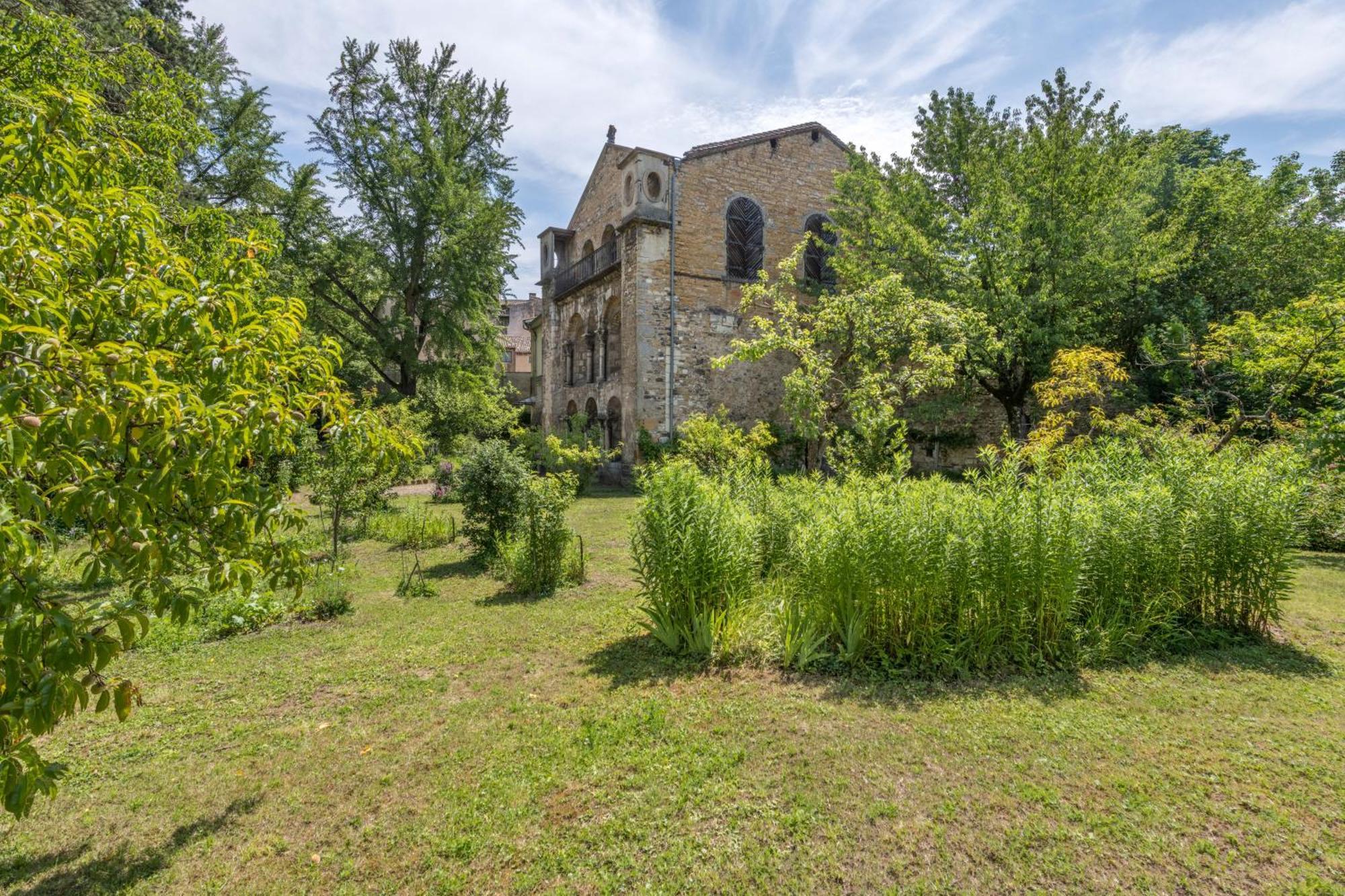 Les Suites De L'Ile Barbe Ліон Екстер'єр фото