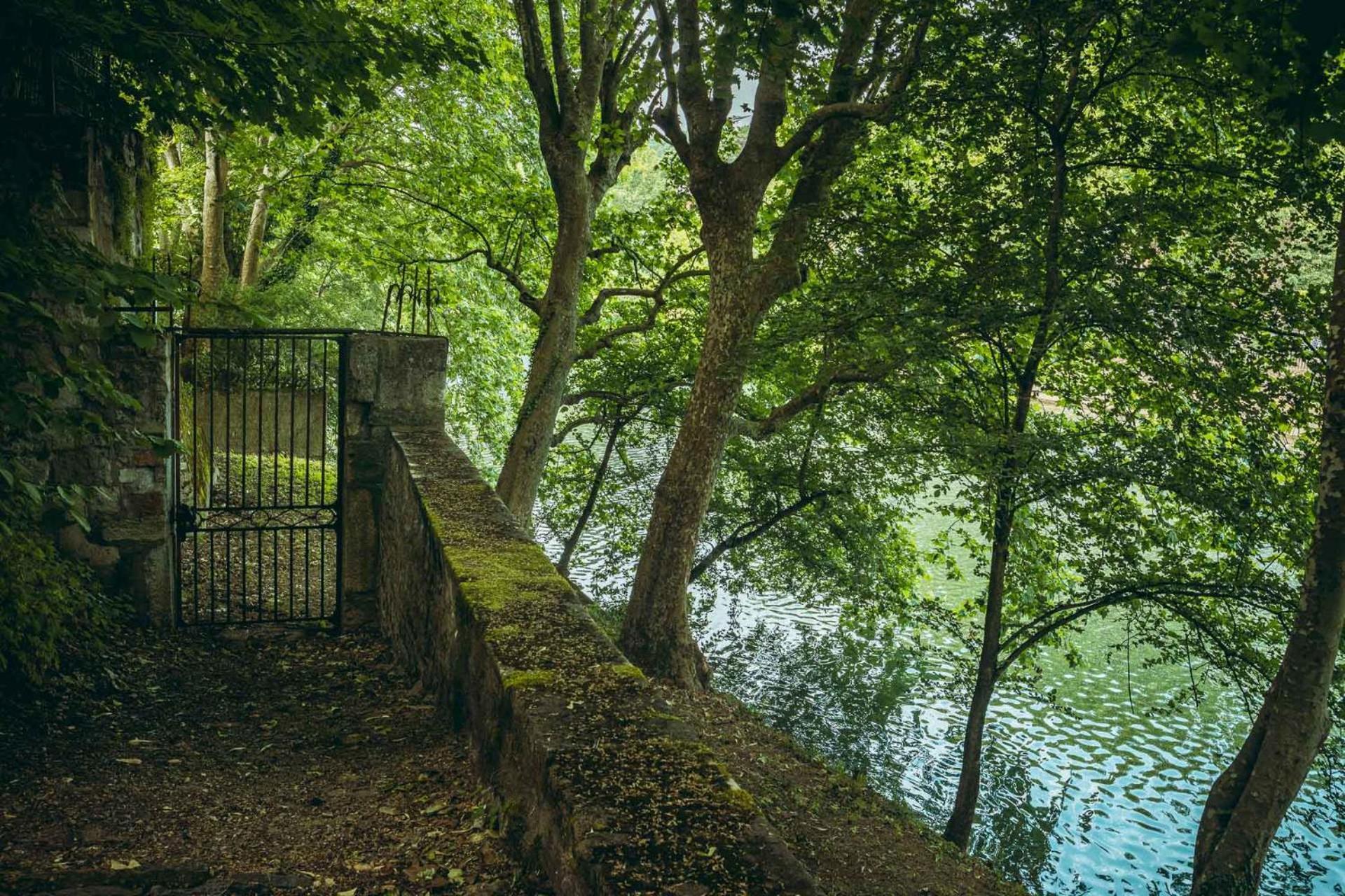 Les Suites De L'Ile Barbe Ліон Екстер'єр фото